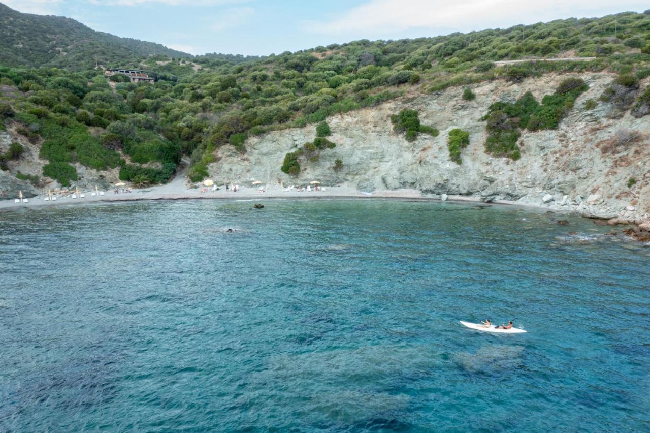 Aparthotel Baia Delle Ginestre Teulada Exterior foto